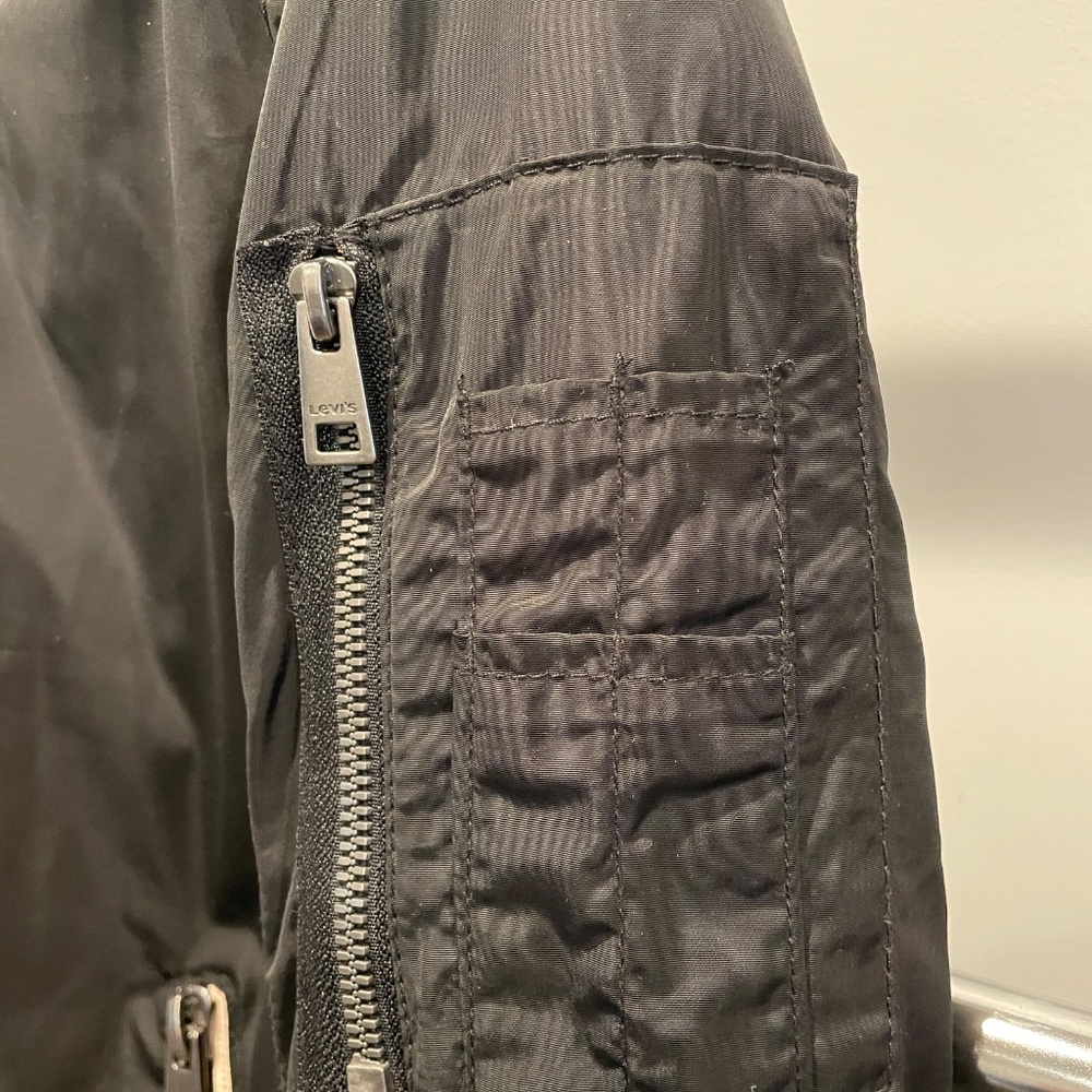 Levis bomber jacket - Picture 5 of 5